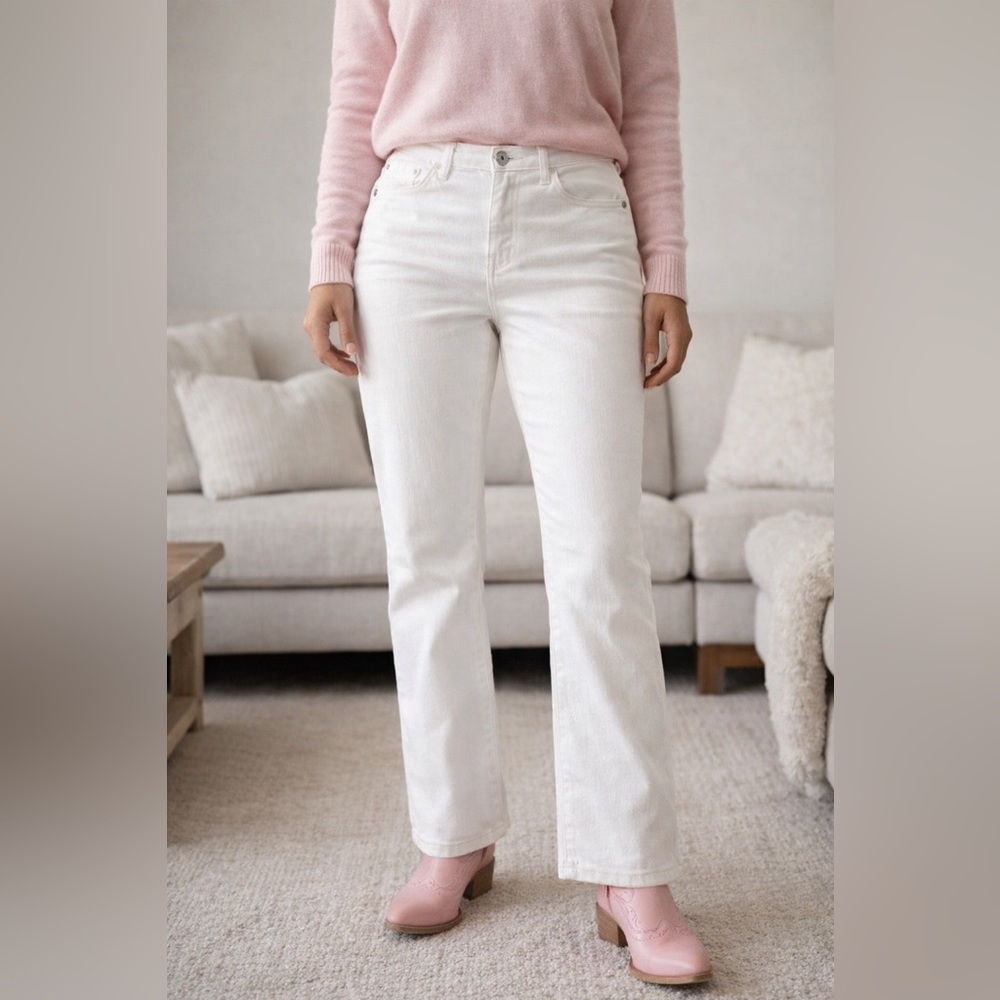 Route 66 Women’s White Straight Leg Stretch Denim Jeans New With Tags Size 15/16